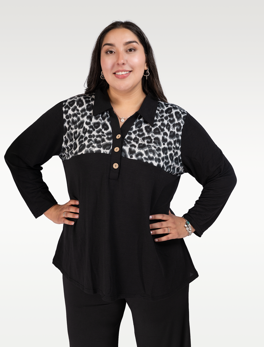 Polera Larga Lanilla Animal Print Escote V - Tallas Grandes Chile