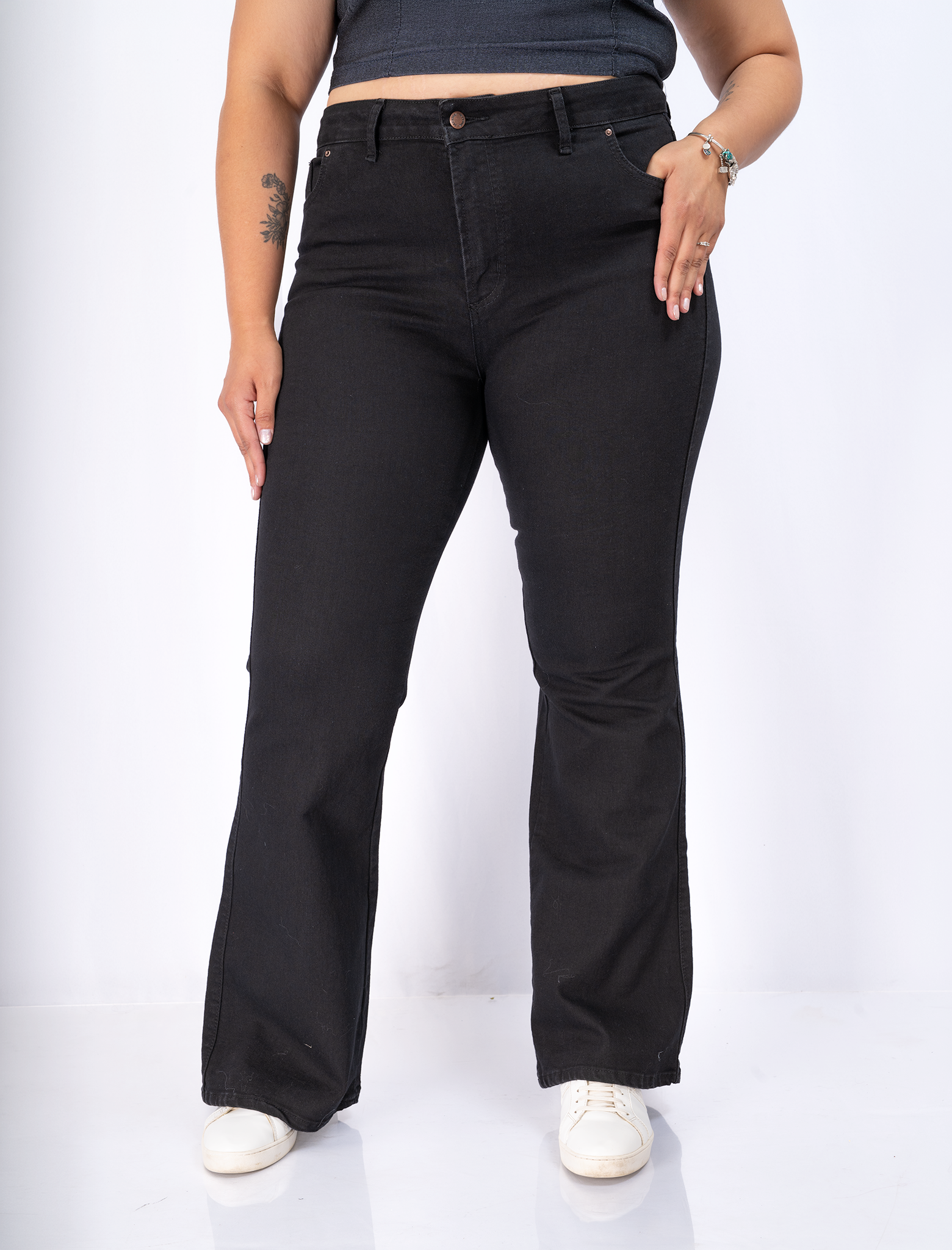 Jeans Flare Negro Tiro Alto Mujer - Plus Size Talla Grande Chile