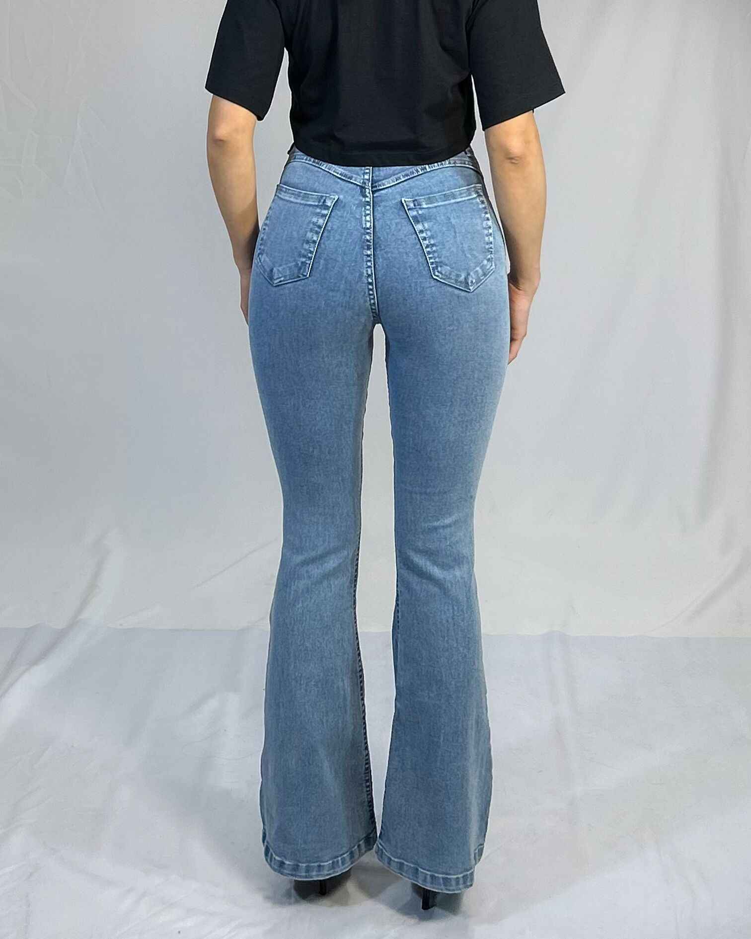 Jeans Flare Celeste con Faja Mujer Tiro Alto - Plus Size Chile