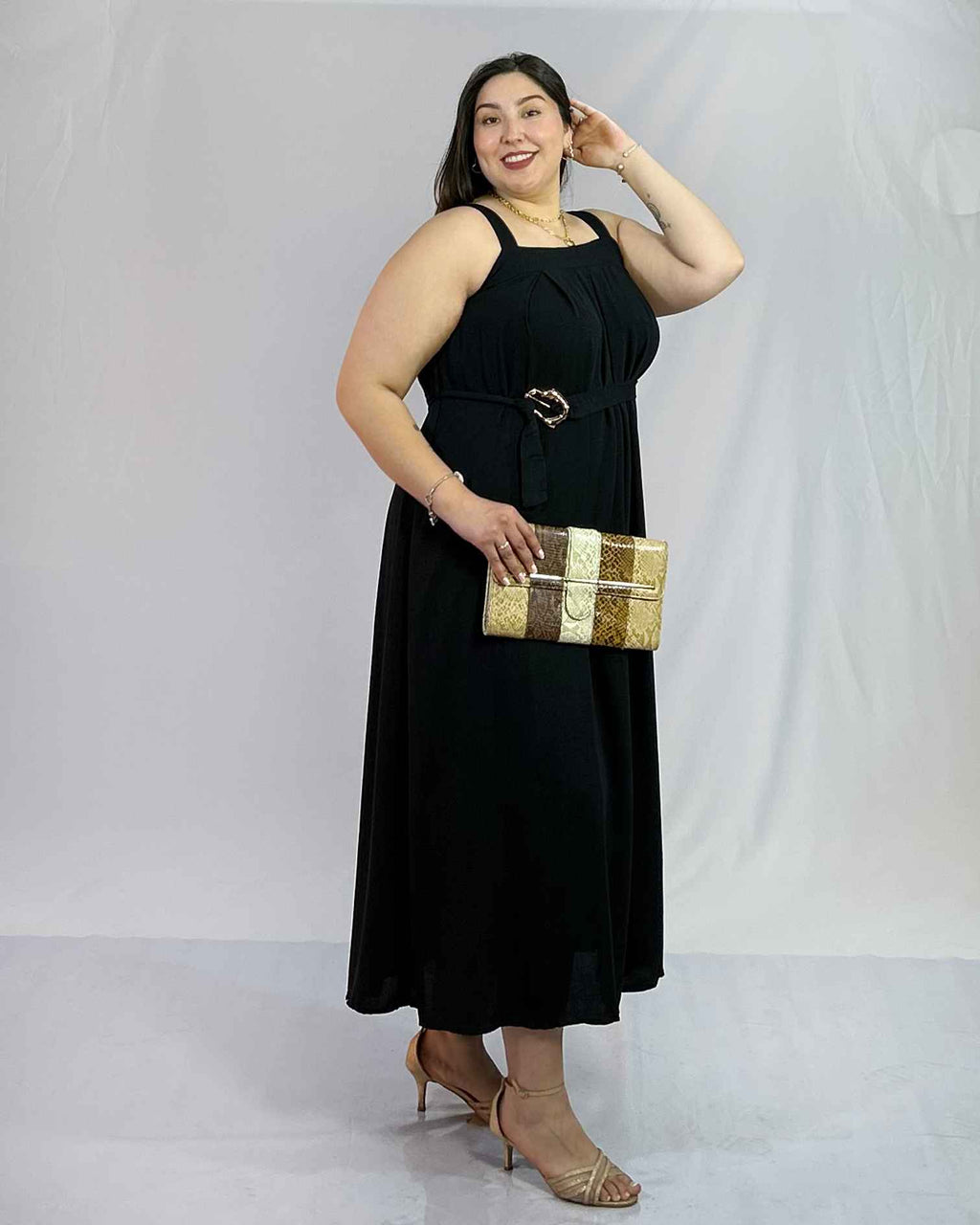 Vestido Largo Negro con Cinto Mujer Talla Grande - Elegante Plus Size Chile