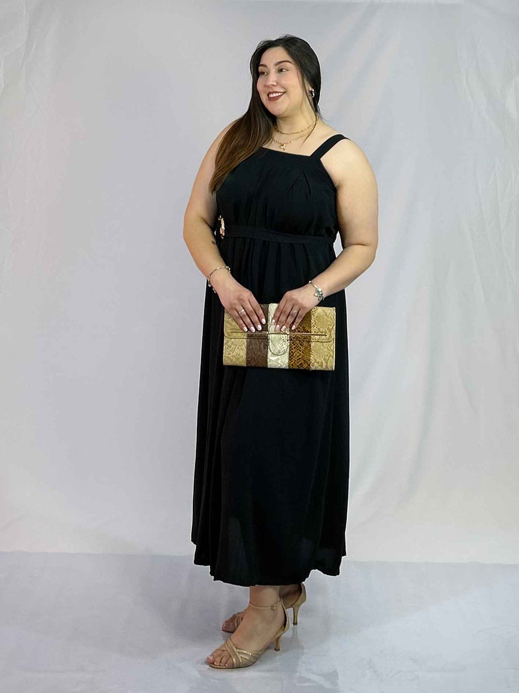 Vestido Largo Negro con Cinto Mujer Talla Grande - Elegante Plus Size Chile