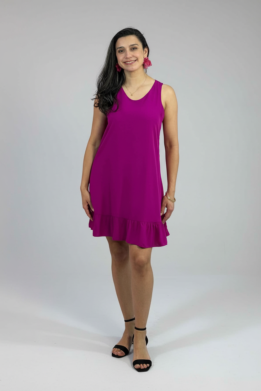 Vestido fucsia frontal fondo estudio